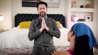 Stepdad gave Kira Noir an unforgettable yoga lesson