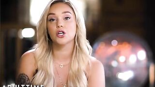 Straight woman Violet Myers seduced by Kali Roses' deep pussy in ADULT TIME scene