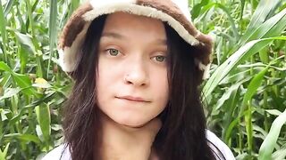 The security guard caught a thief in the cornfield and fucked her orally