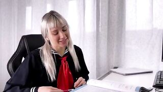 It doesn't even smell like matriarchy - an intense roleplay scene unfolds