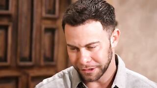 The guy slides his tongue in and out of a girl’s pussy, oiled up