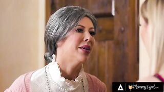 MILF Alexis Fawx seduced her stepdaughter in a daring act