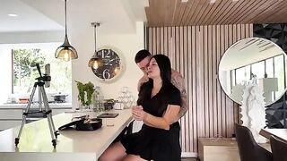 This girl loves to suck cock, sucking cock with passion