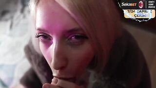 A girl in a fur coat was fucked on the street and finished on her face