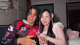 A Chinese singer got her pussy filled with sticky cum by a muscular guy
